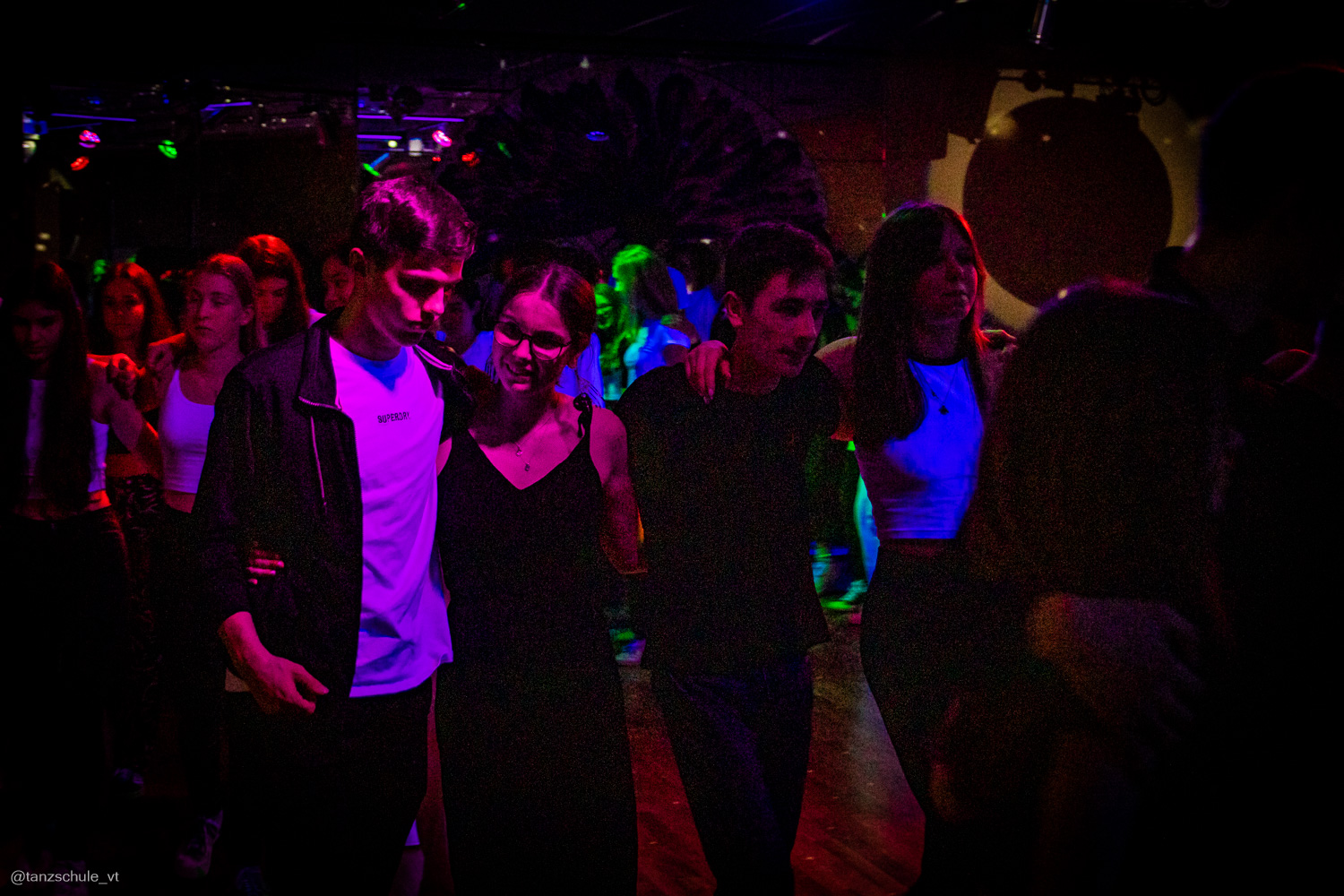 20230318 Black and White Tanzparty 3783